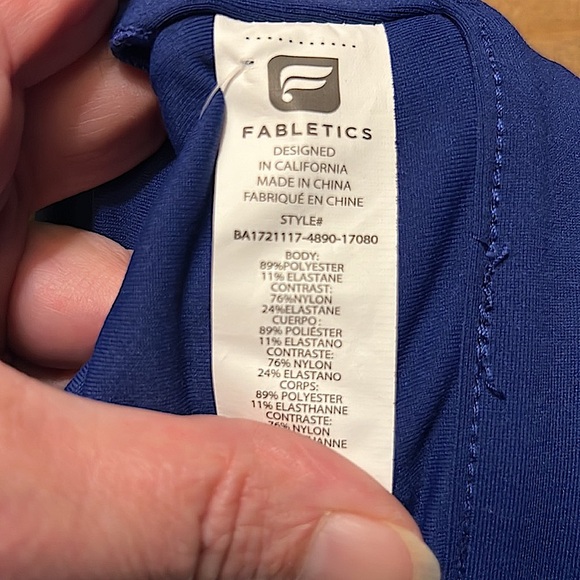 NWT FABLETICS BLACK/PURPLE MODERATE SUPPORT FULL COVERAGE SPORT BRA 2X 18/20 - Picture 12 of 14